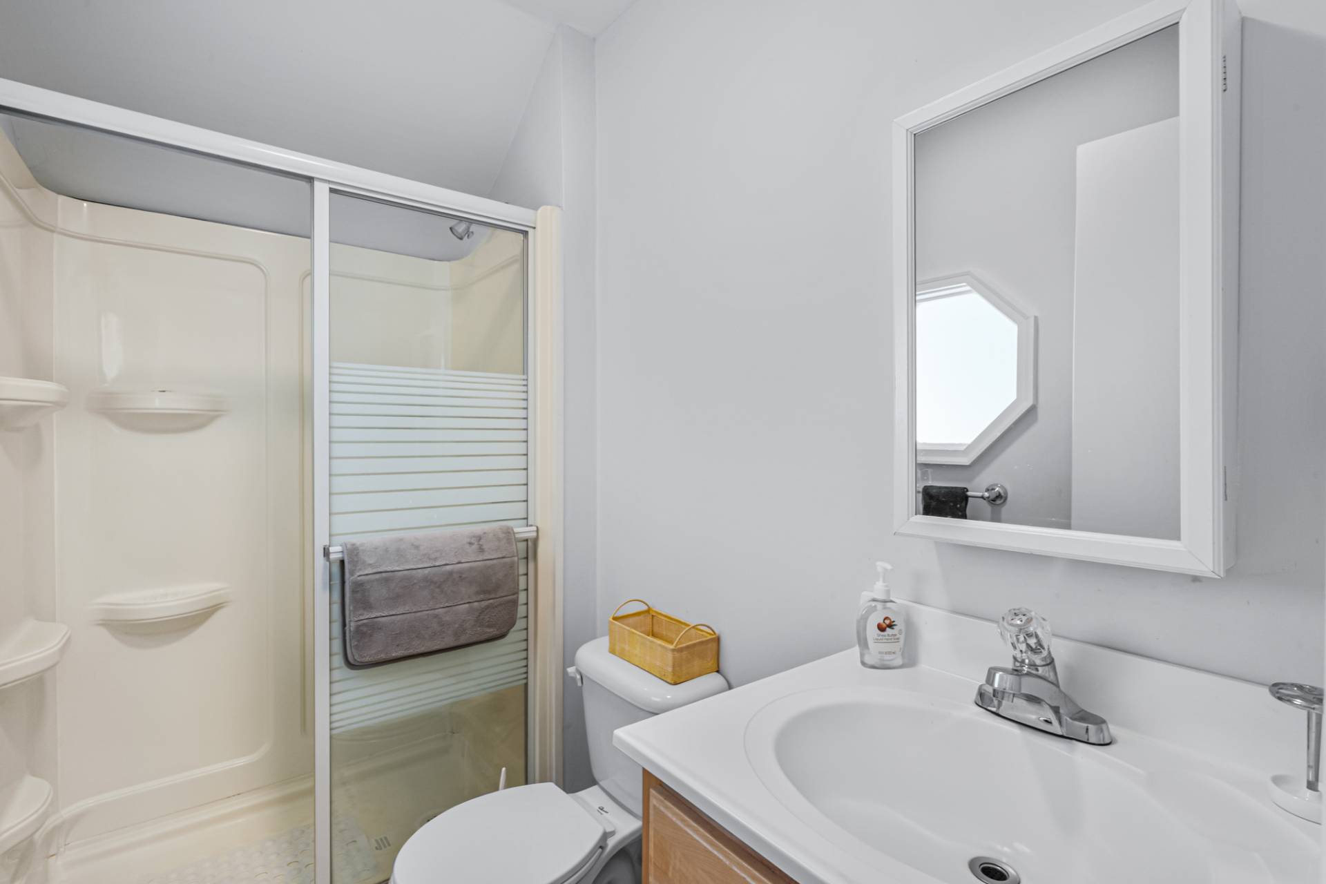 #16 photo, 150 Montauk Highway, サフォーク郡 Westhampton , NY 11977