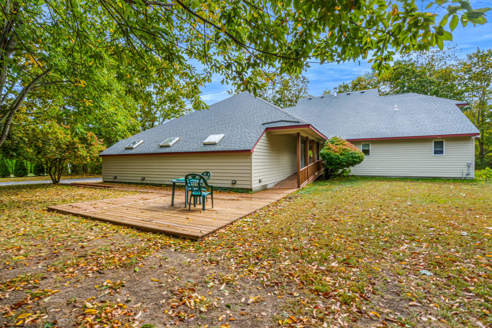 #24 photo, 150 Montauk Highway, サフォーク郡 Westhampton , NY 11977