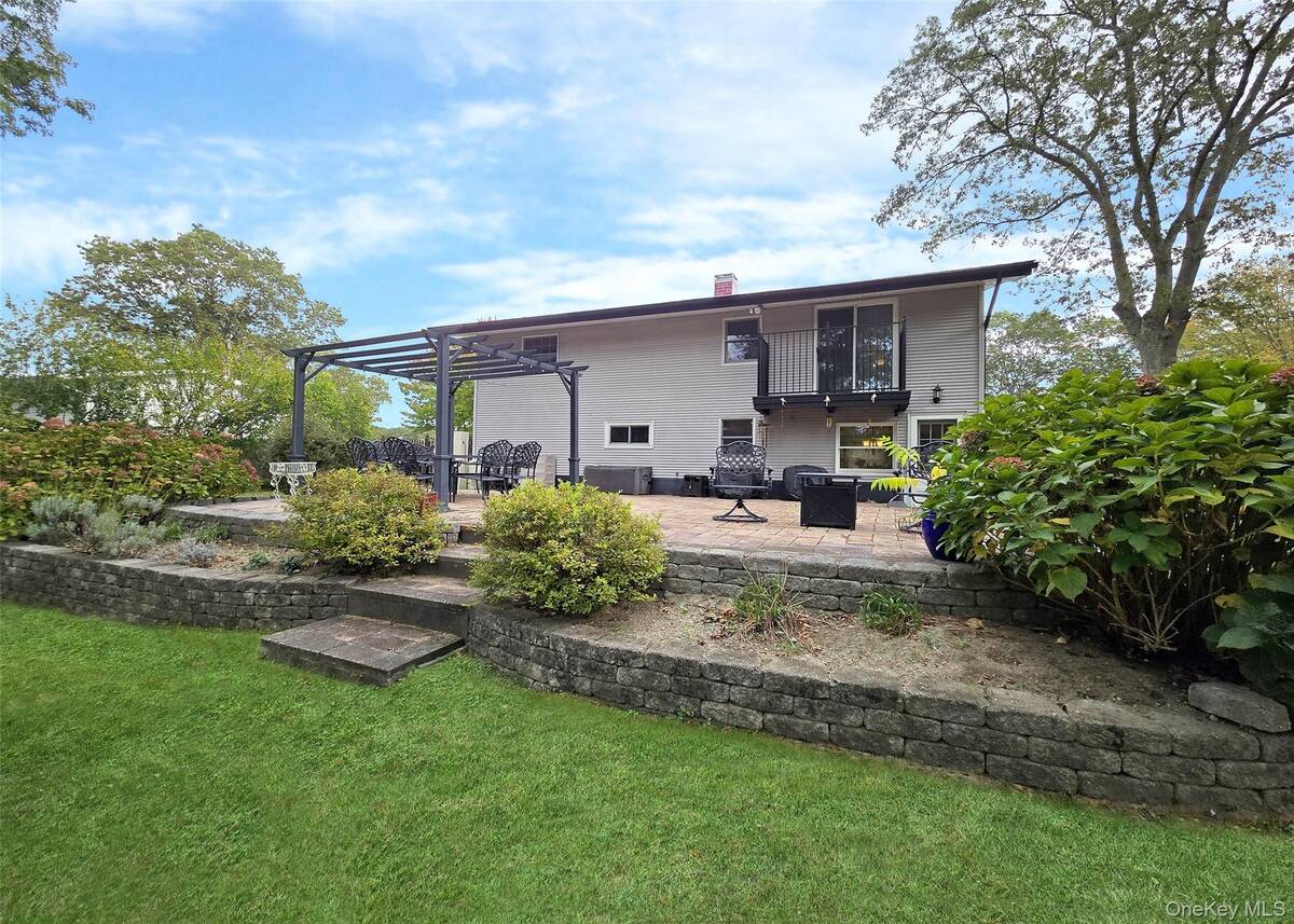 #25 photo, 8 Stalker Lane, サフォーク郡 Setauket , NY 11733