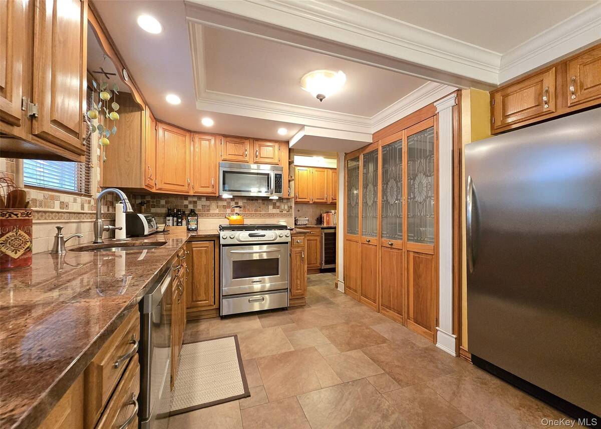 #6 photo, 8 Stalker Lane, サフォーク郡 Setauket , NY 11733