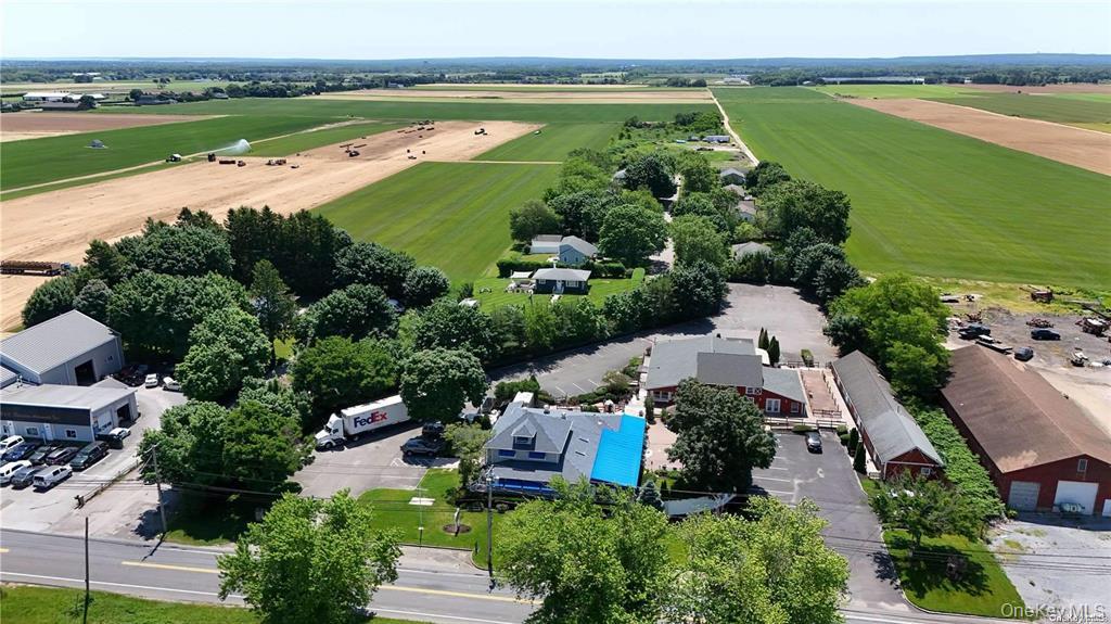 #3 photo, 3225 Sound Avenue, サフォーク郡 Riverhead , NY 11901