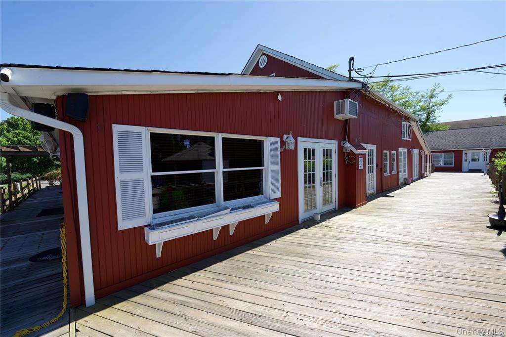 #6 photo, 3225 Sound Avenue, サフォーク郡 Riverhead , NY 11901