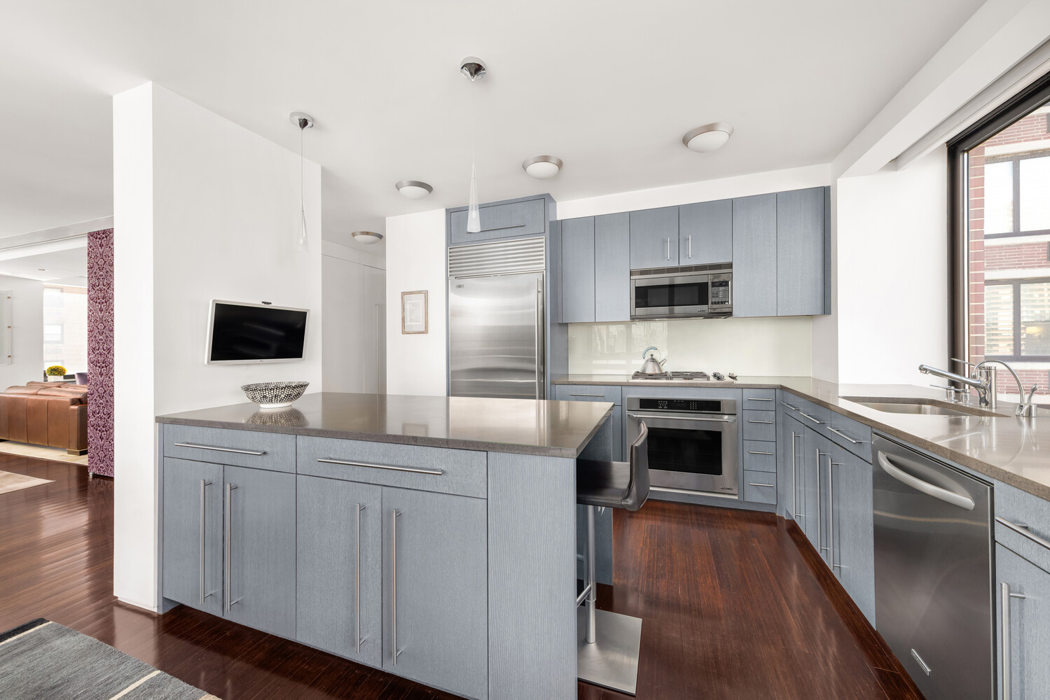 #4 photo, 422 E 72ND Street, マンハッタン Lenox Hill , NY 10021