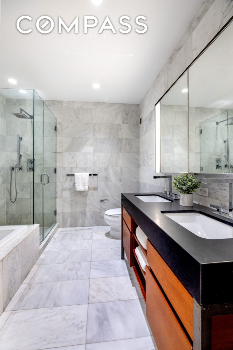 #10 photo, 75 Wall Street, マンハッタン Financial District , NY 10005