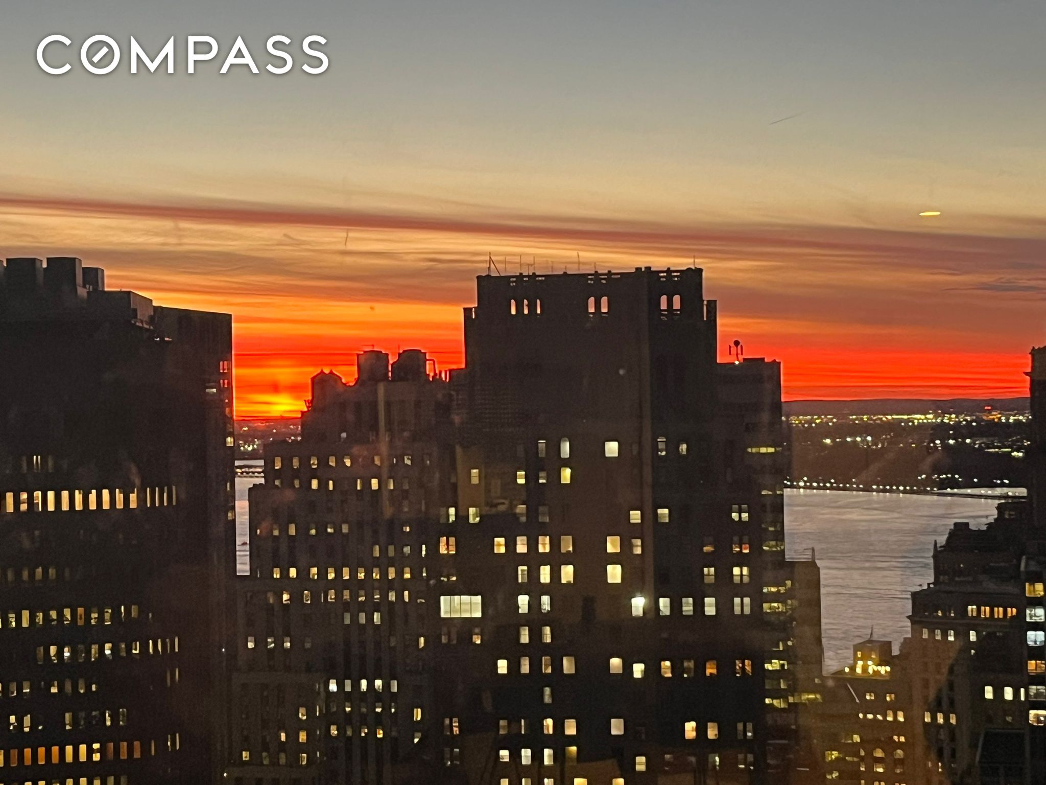 #3 photo, 75 Wall Street, マンハッタン Financial District , NY 10005