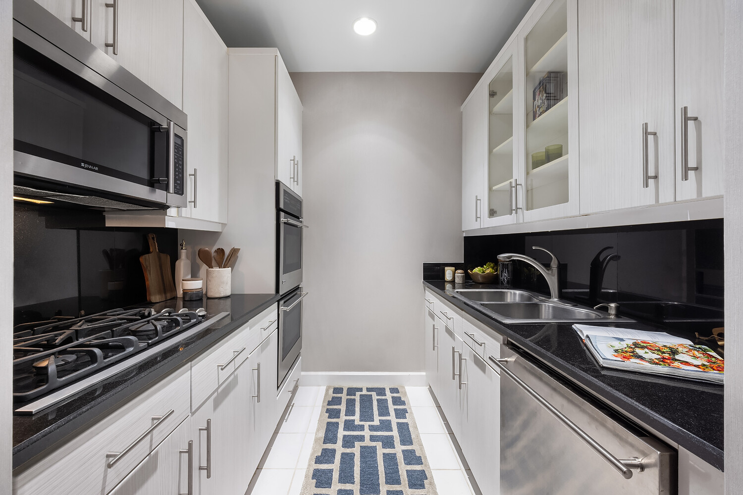 #13 photo, 1 CENTRAL Park W, マンハッタン Lincoln Square , NY 10023