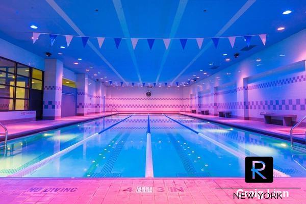 #15 photo, 393 W 49th Street, マンハッタン Clinton , NY 10019