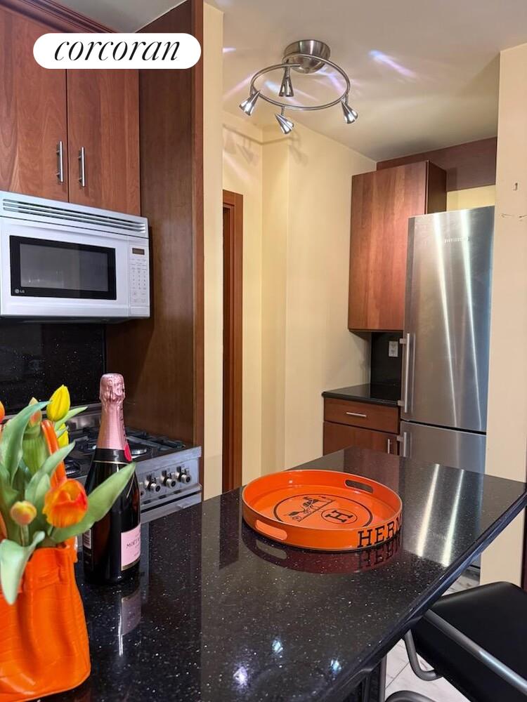 #4 photo, New York City, マンハッタン Lenox Hill , NY 10075