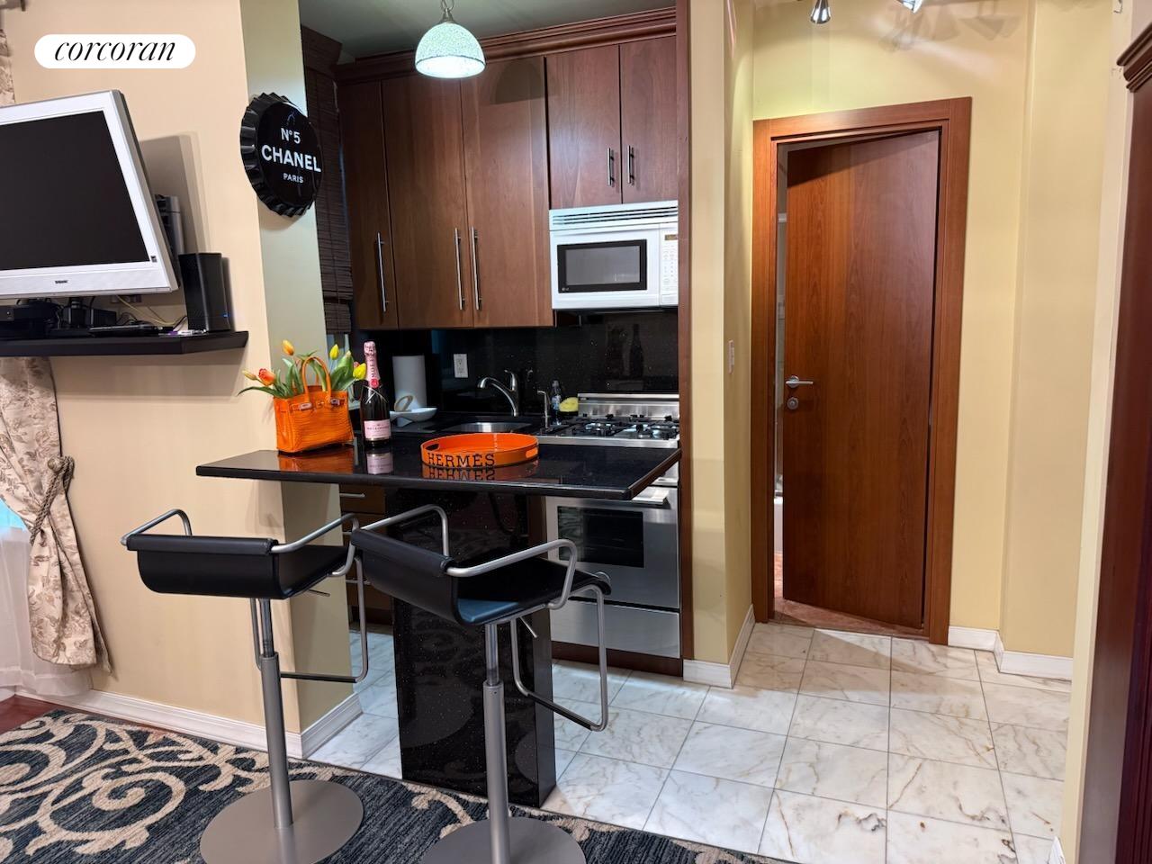 #6 photo, New York City, マンハッタン Lenox Hill , NY 10075