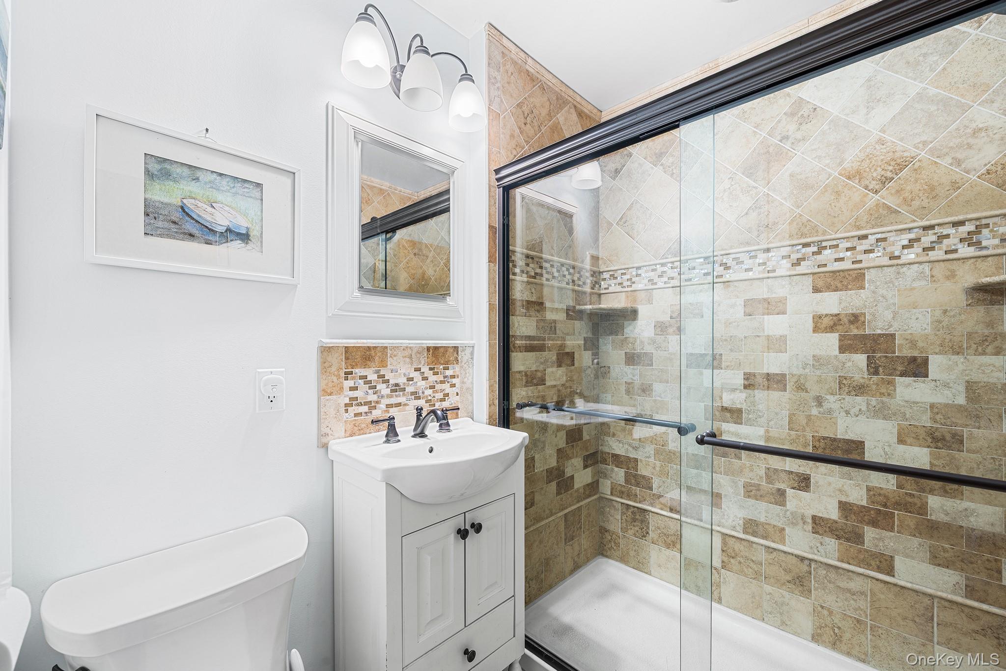 #7 photo, 8 Raymond Drive, Carmel , NY 10512