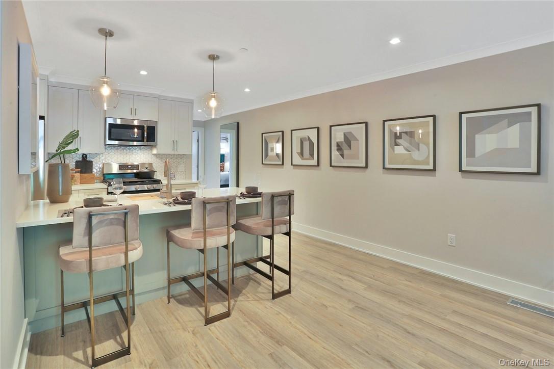 #5 photo, 470 Main Street, Armonk , NY 10504