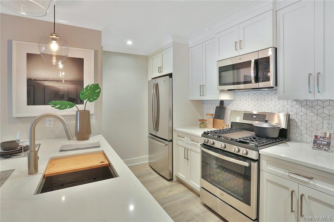 #7 photo, 470 Main Street, Armonk , NY 10504