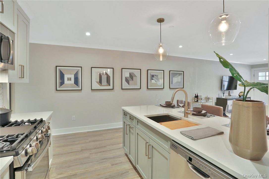 #9 photo, 470 Main Street, Armonk , NY 10504