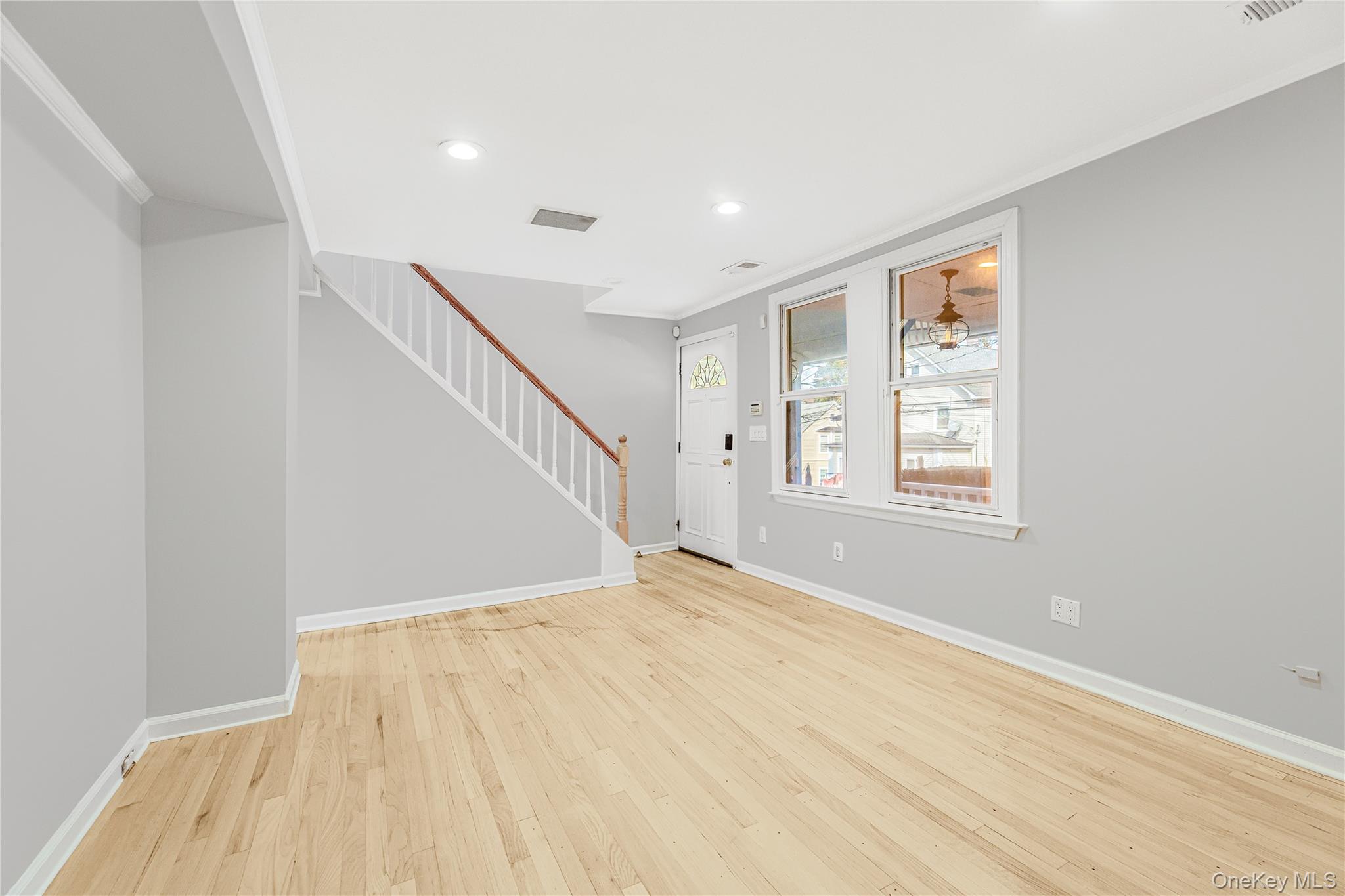 #5 photo, 238 Madison Avenue, Port Chester , NY 10573