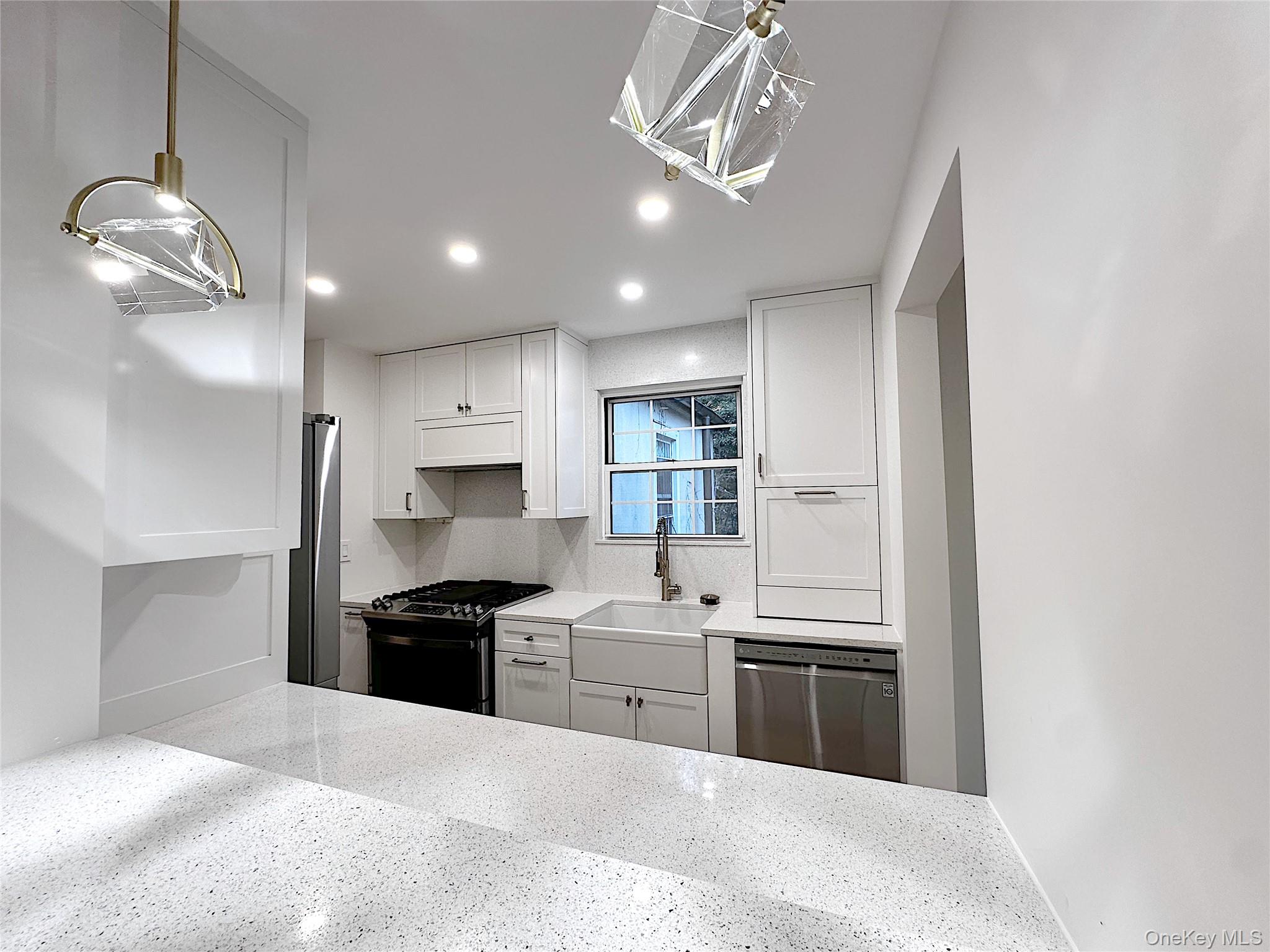 #7 photo, 5 Campus Place, Scarsdale , NY 10583