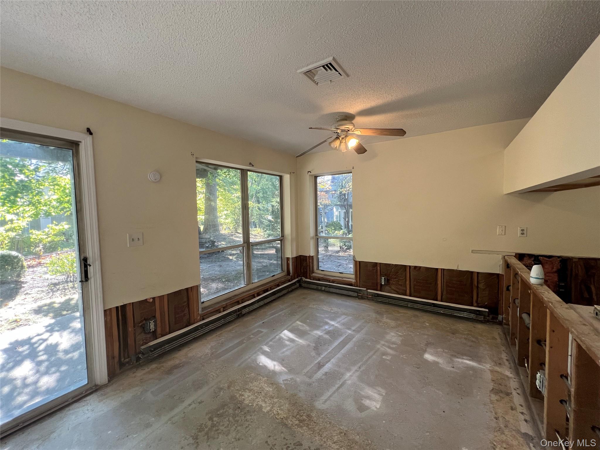 #6 photo, 31 Bleakley Drive, Peekskill , NY 10566