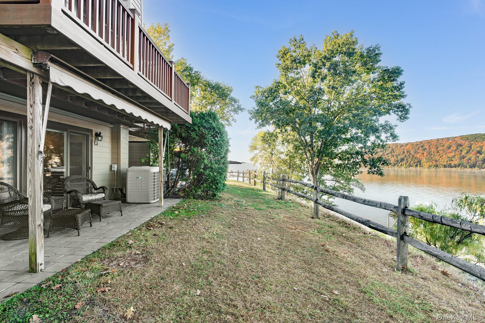 #11 photo, 37 Hudson Heights Drive, Poughkeepsie , NY 12601