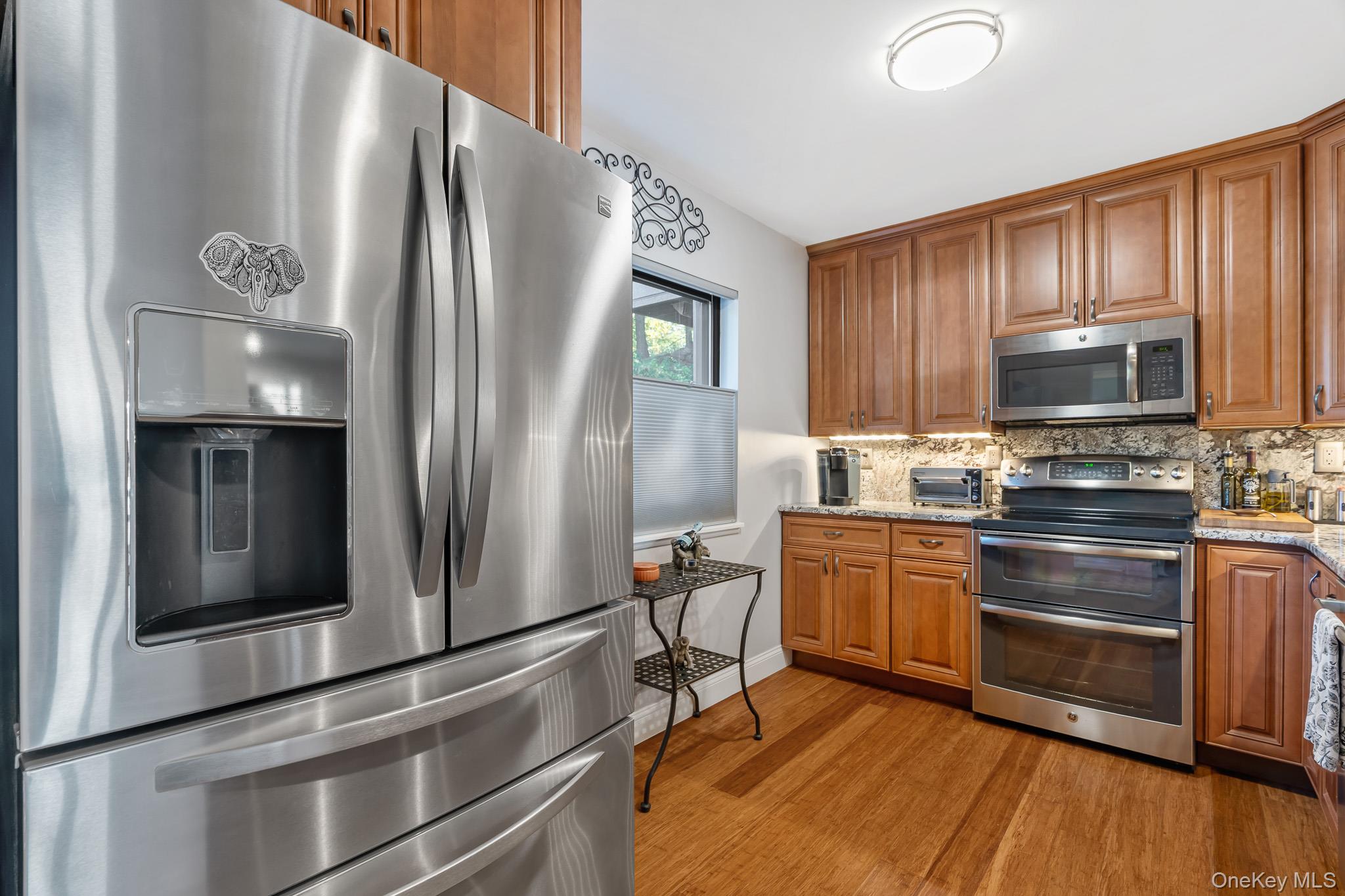 #4 photo, 37 Hudson Heights Drive, Poughkeepsie , NY 12601