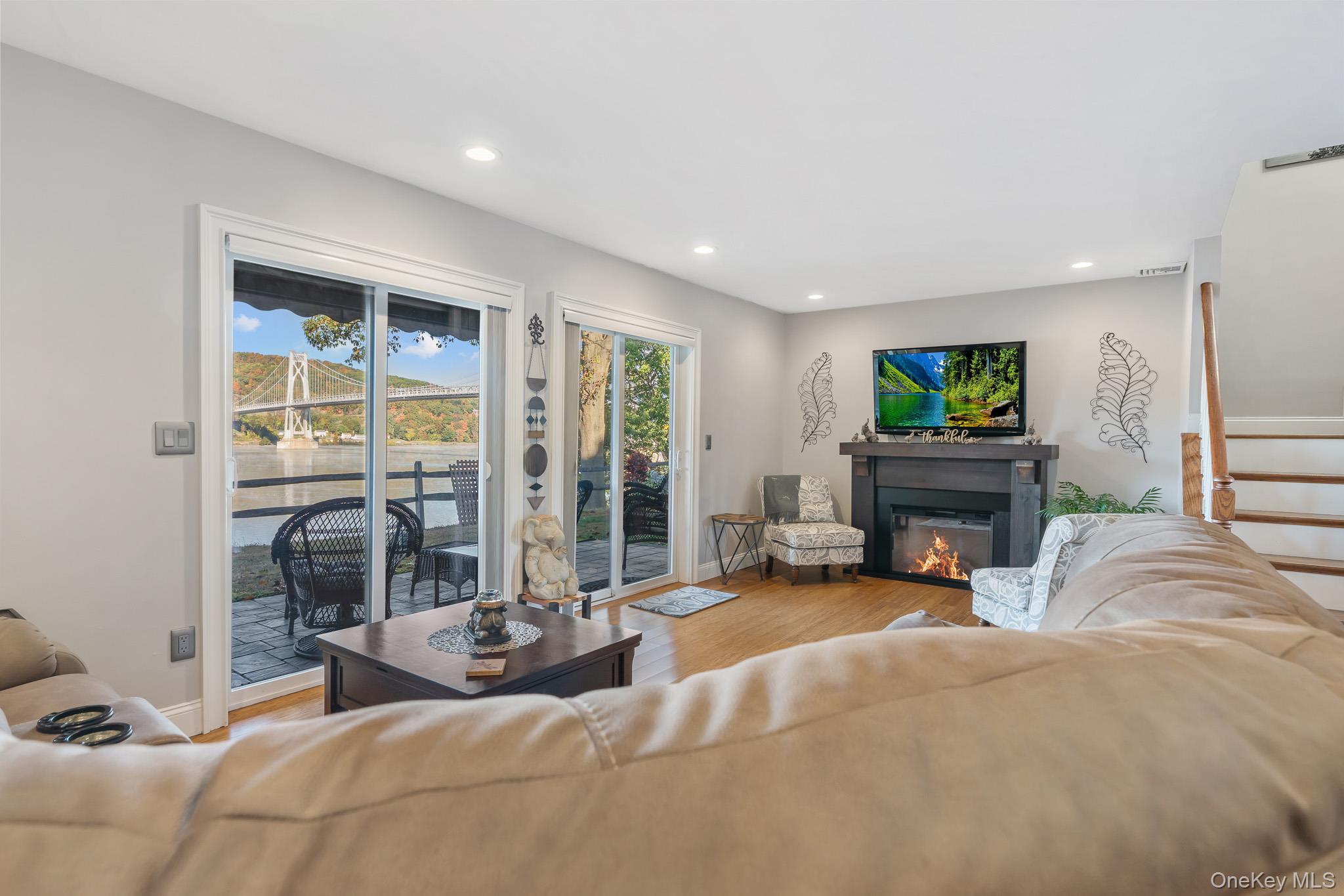 #7 photo, 37 Hudson Heights Drive, Poughkeepsie , NY 12601