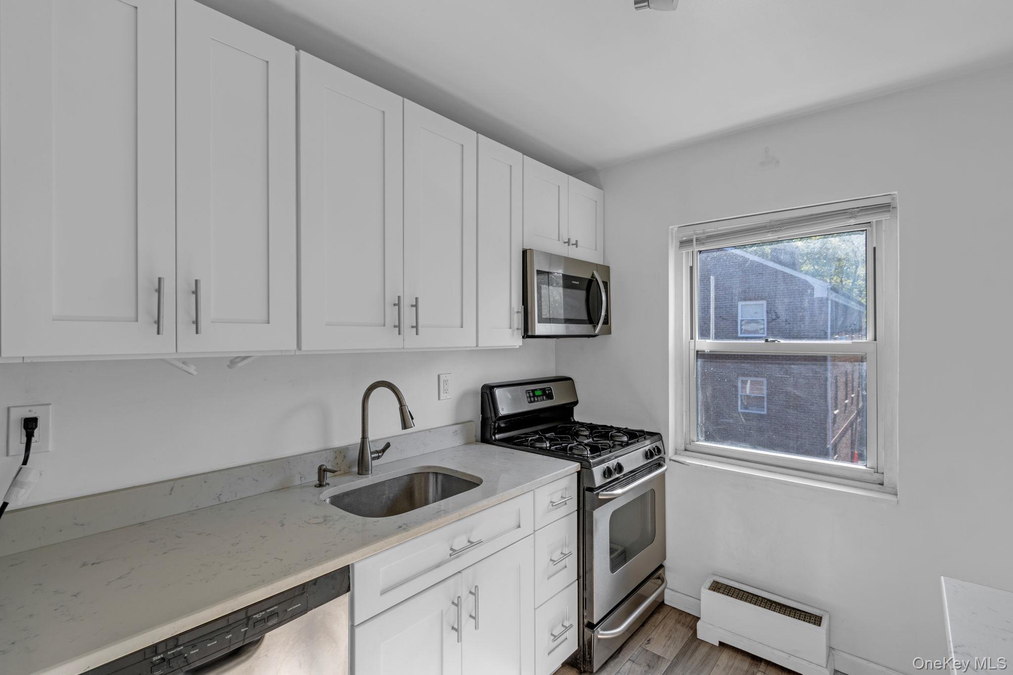 #11 photo, 480 Tuckahoe Road, Yonkers , NY 10710