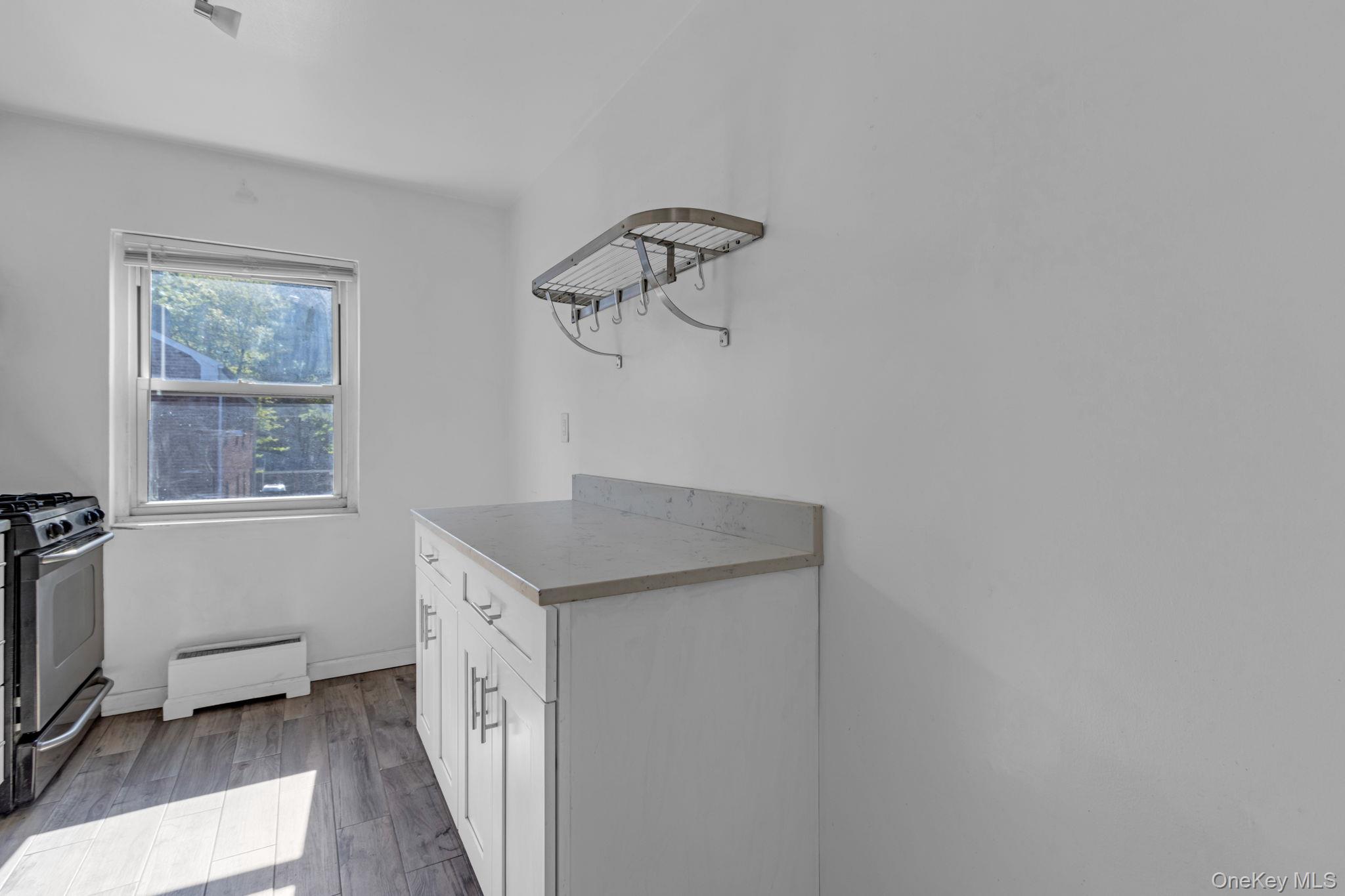 #12 photo, 480 Tuckahoe Road, Yonkers , NY 10710