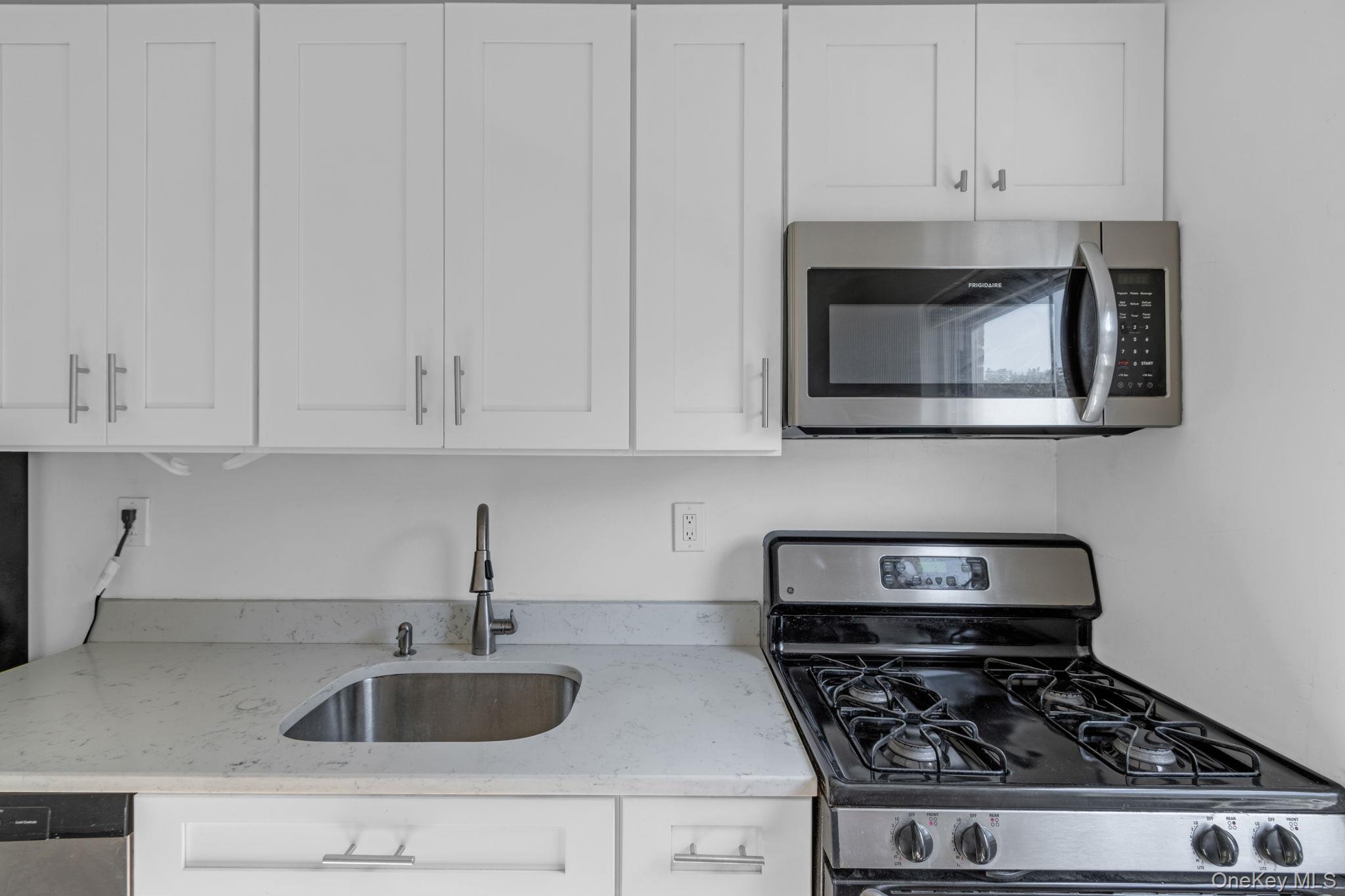 #14 photo, 480 Tuckahoe Road, Yonkers , NY 10710