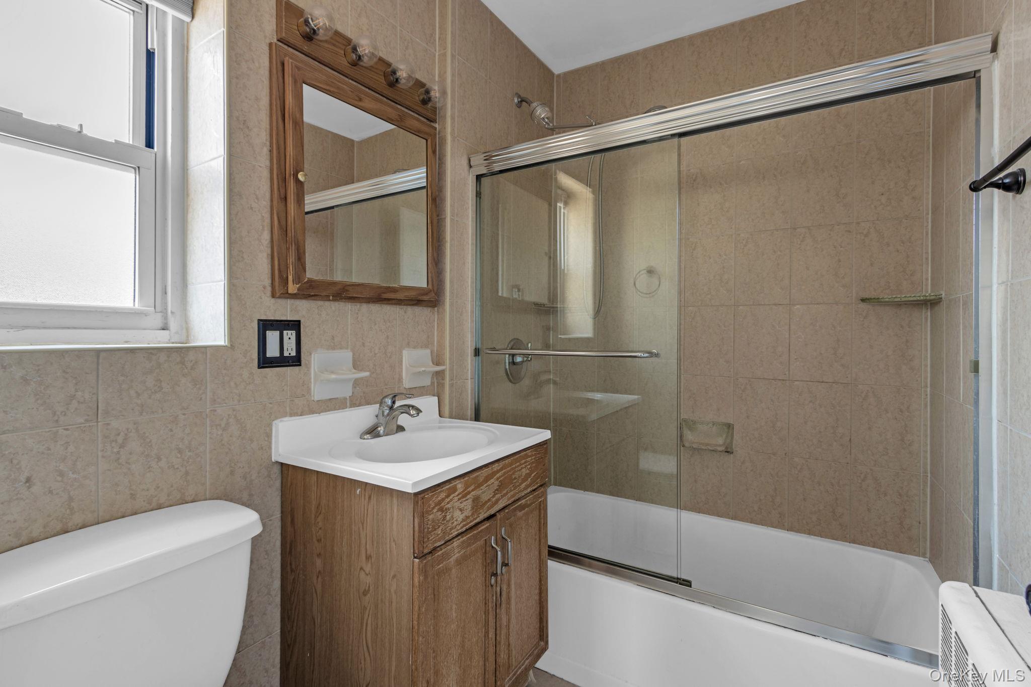 #19 photo, 480 Tuckahoe Road, Yonkers , NY 10710