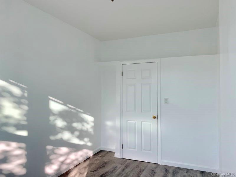 #13 photo, 7405 18 Avenue, ブルックリン区 Brooklyn , NY 11204