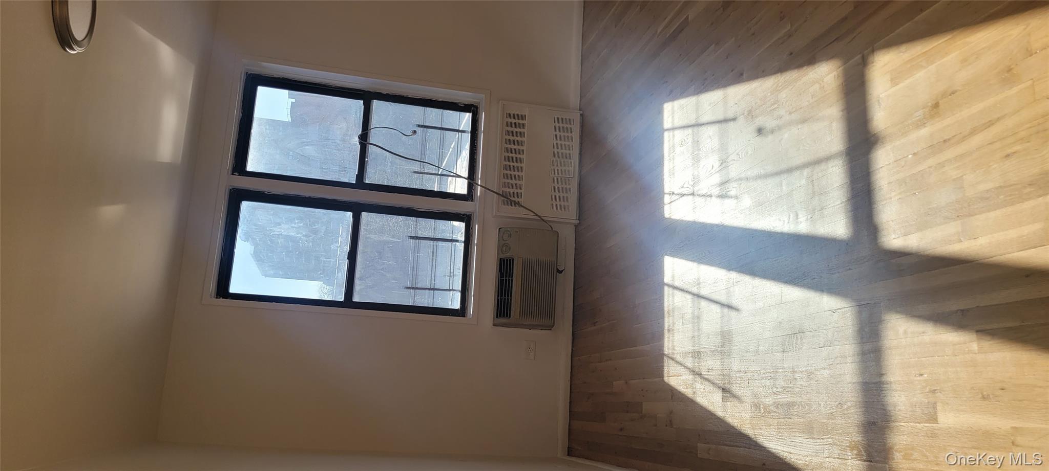 #2 photo, 167 Chambers Street, Newburgh , NY 12550