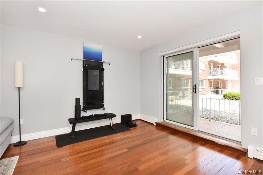 #12 photo, 320 East Shore Road, ナッソー郡 Great Neck , NY 11023