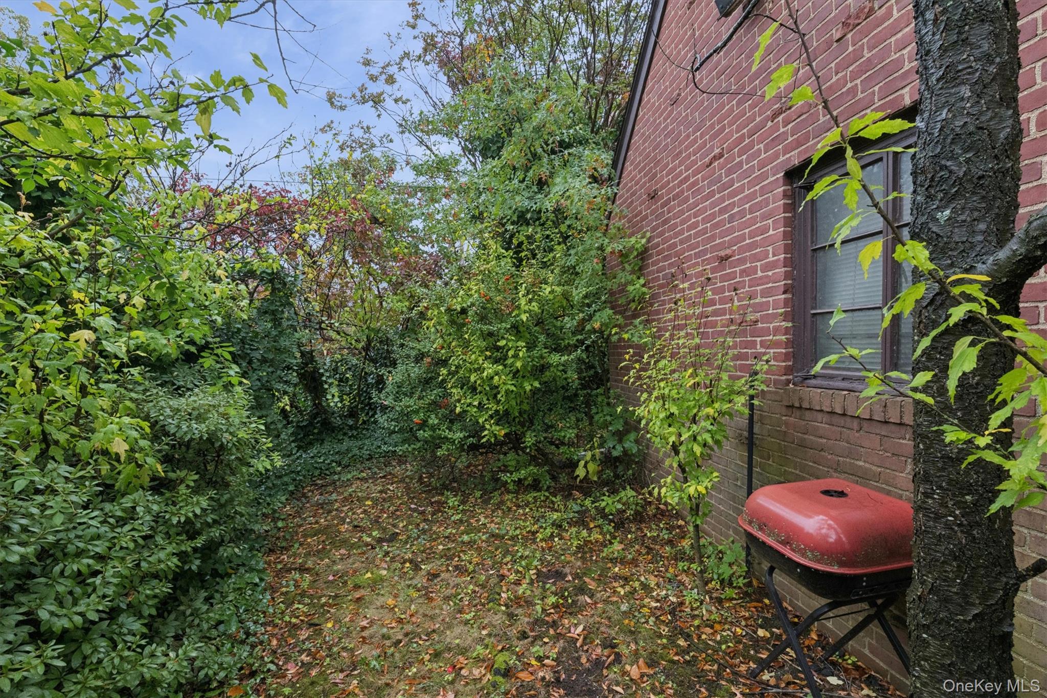 #3 photo, 18015 Dalny Road, クイーンズ区 Jamaica Estates , NY 11432