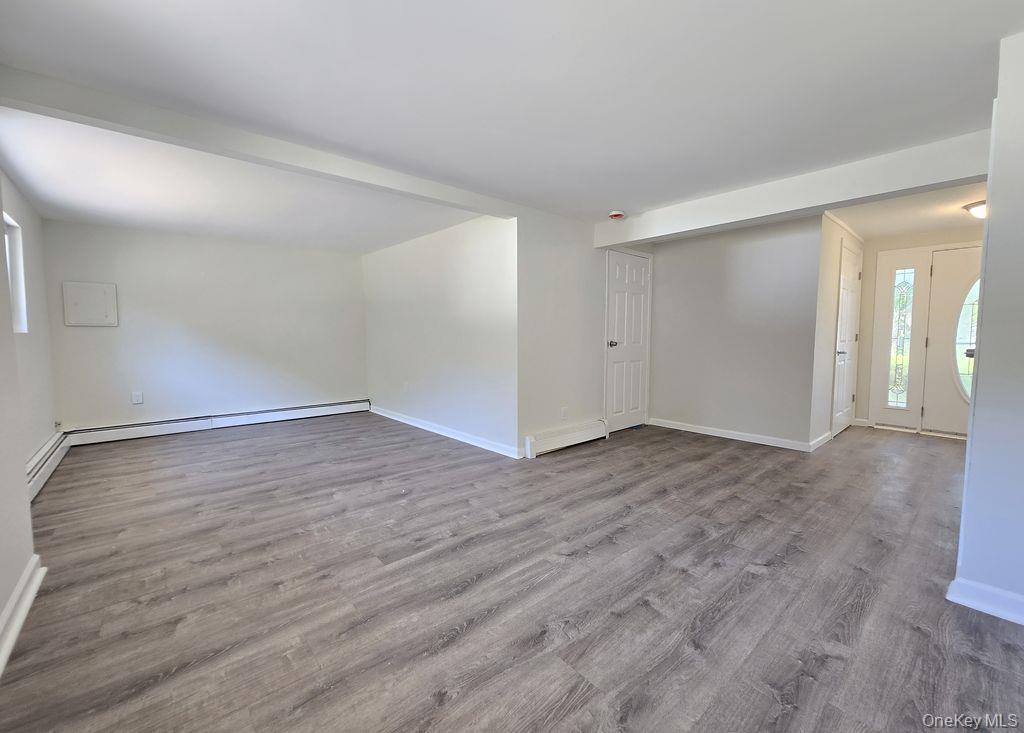 #6 photo, 76 Skylark Drive, サフォーク郡 Holtsville , NY 11742