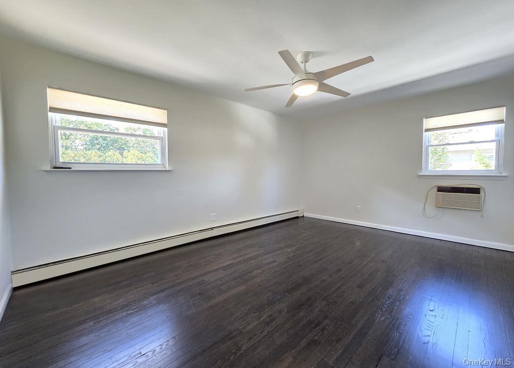 #7 photo, 76 Skylark Drive, サフォーク郡 Holtsville , NY 11742