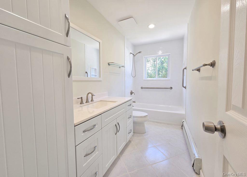 #8 photo, 76 Skylark Drive, サフォーク郡 Holtsville , NY 11742