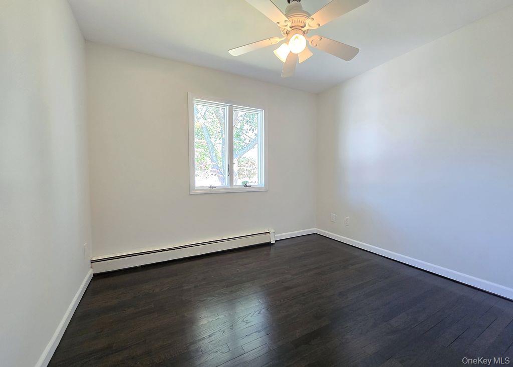 #9 photo, 76 Skylark Drive, サフォーク郡 Holtsville , NY 11742