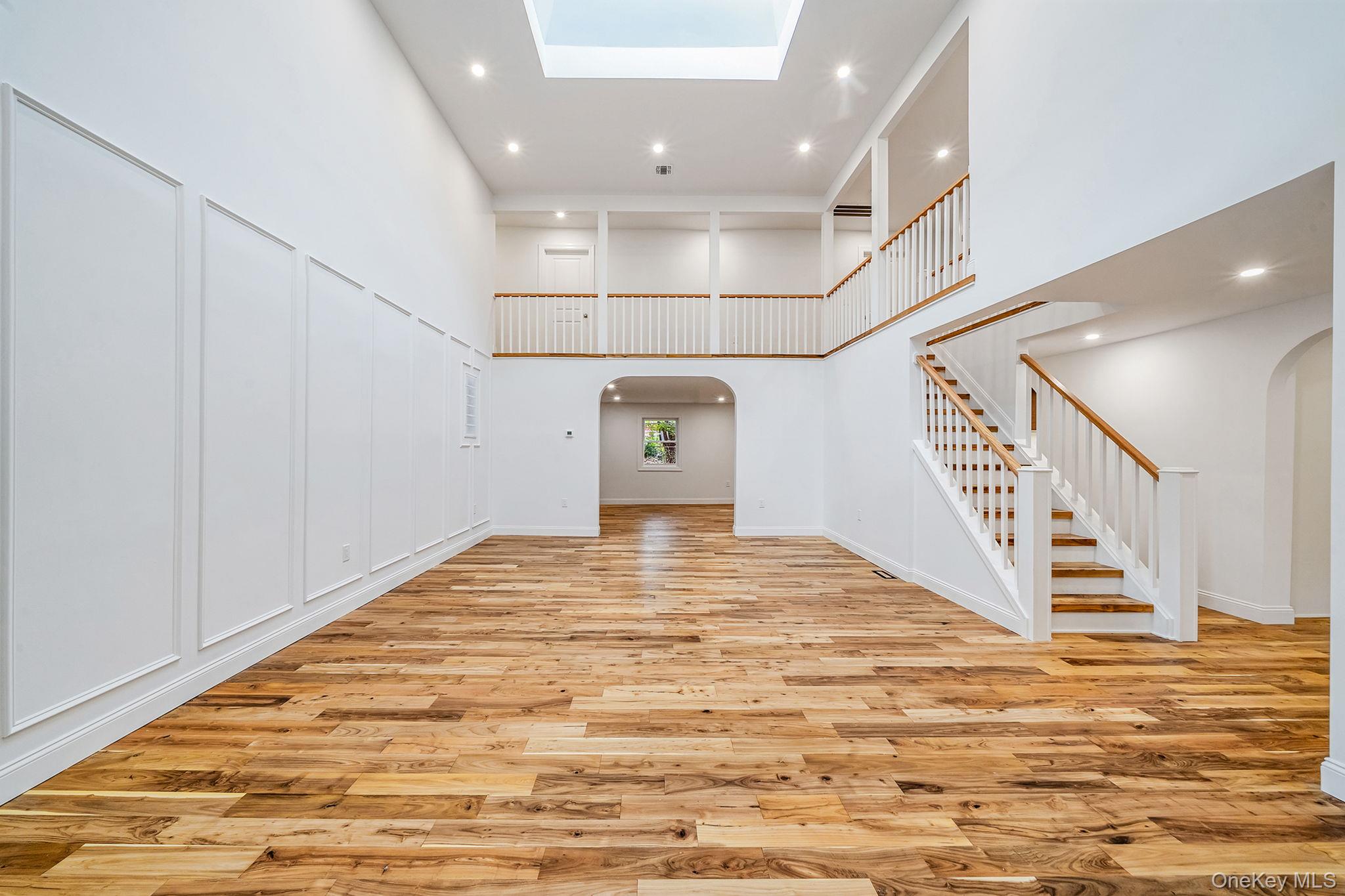 #11 photo, 6 Connetquot Drive, サフォーク郡 Oakdale , NY 11769