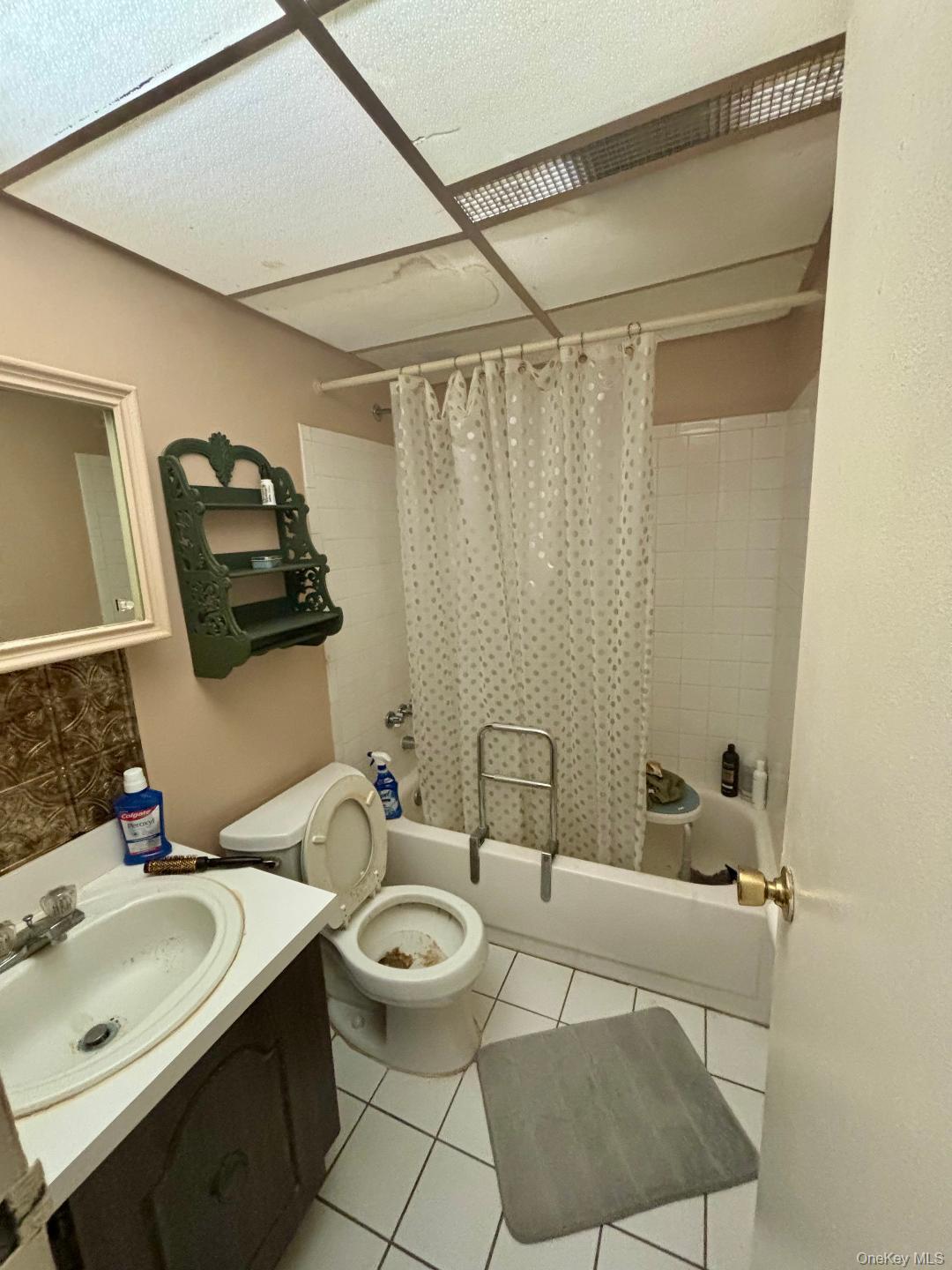 #5 photo, 25 Cheyenne Court, サフォーク郡 Coram , NY 11727