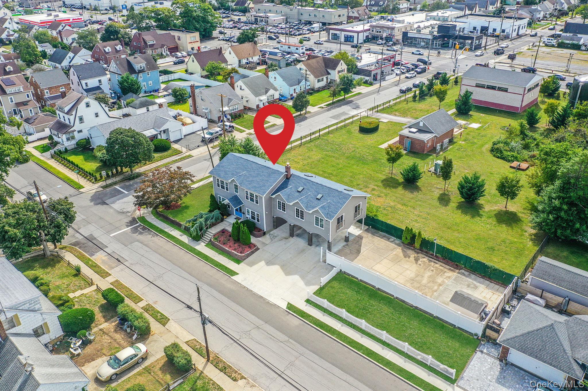 #1 photo, 134 Martens Avenue, ナッソー郡 Valley Stream , NY 11580