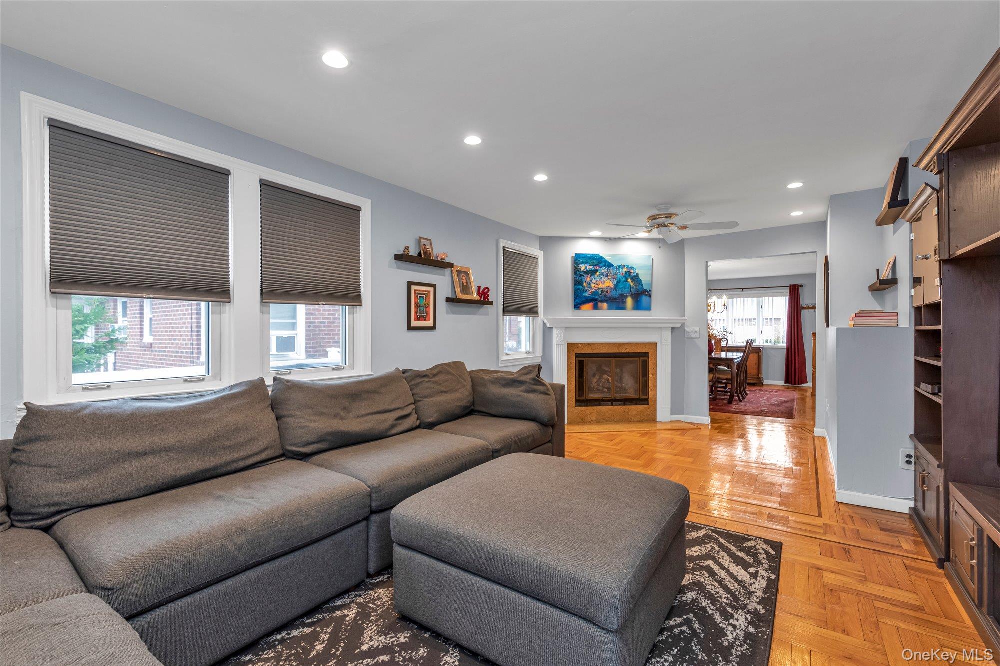 #13 photo, 865 Third Avenue, नासाउ काउंटी Franklin Square , NY 11010