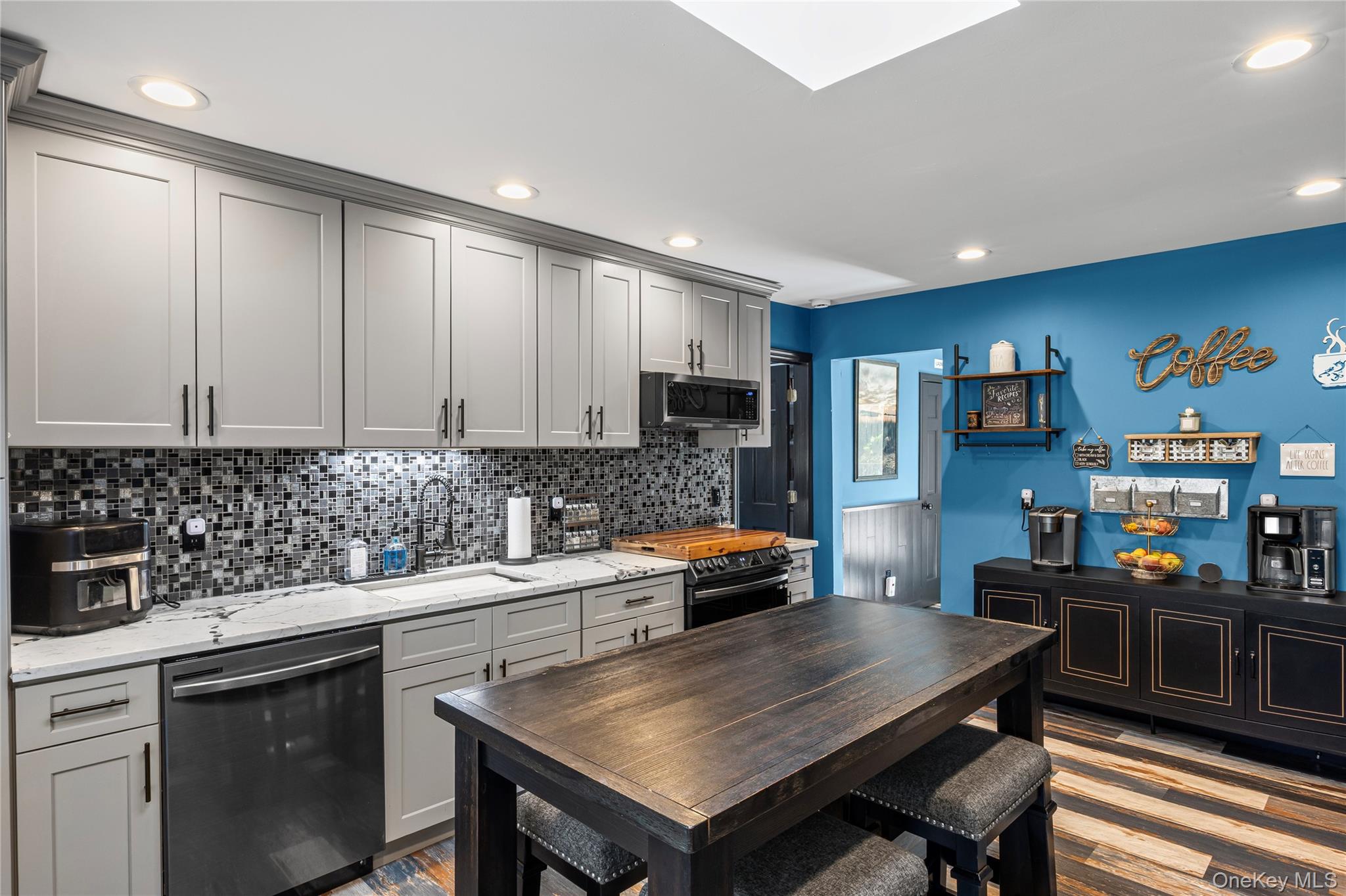 #12 photo, 4 Model Court, サフォーク郡 Rocky Point , NY 11778