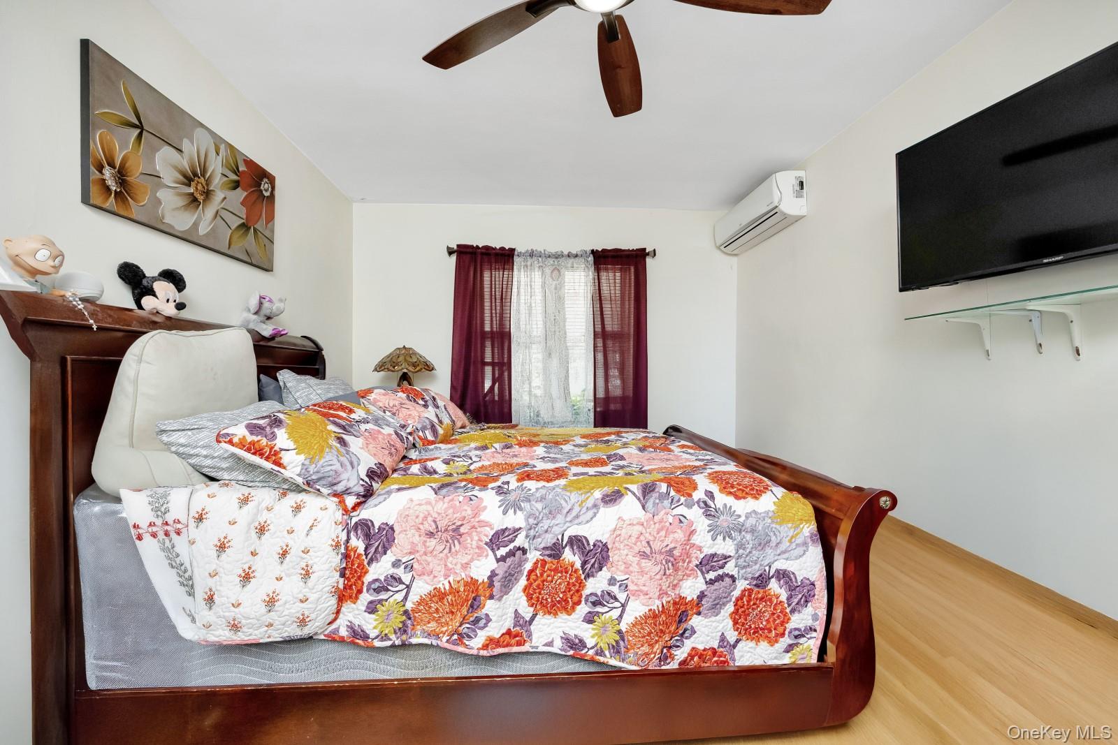 #8 photo, 62-45 69th Place, クイーンズ区 Middle Village , NY 11379