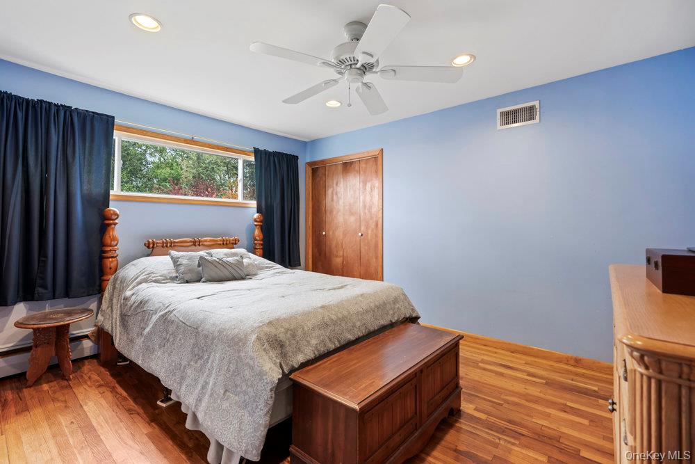 #12 photo, 151 Islip Boulevard, サフォーク郡 Islip Terrace , NY 11752