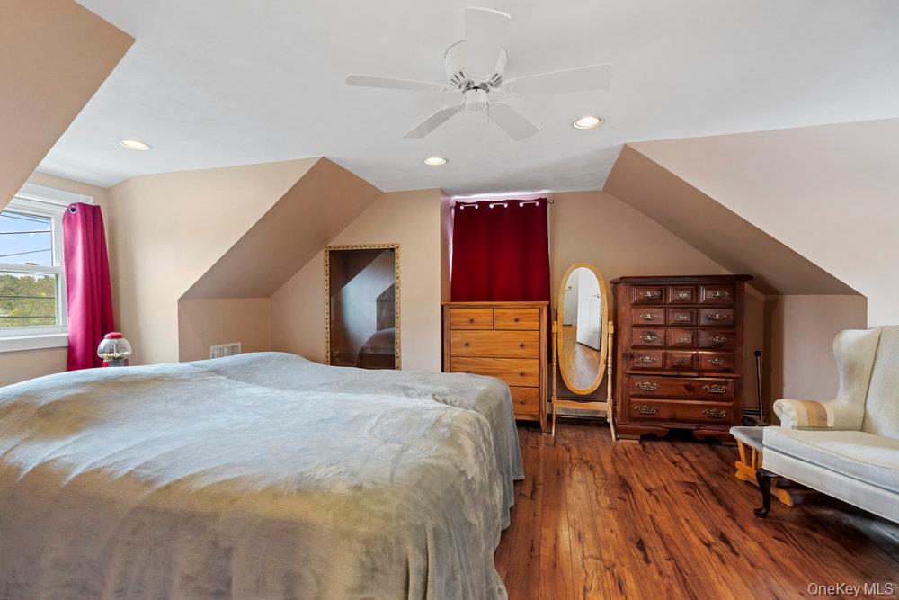 #18 photo, 151 Islip Boulevard, サフォーク郡 Islip Terrace , NY 11752