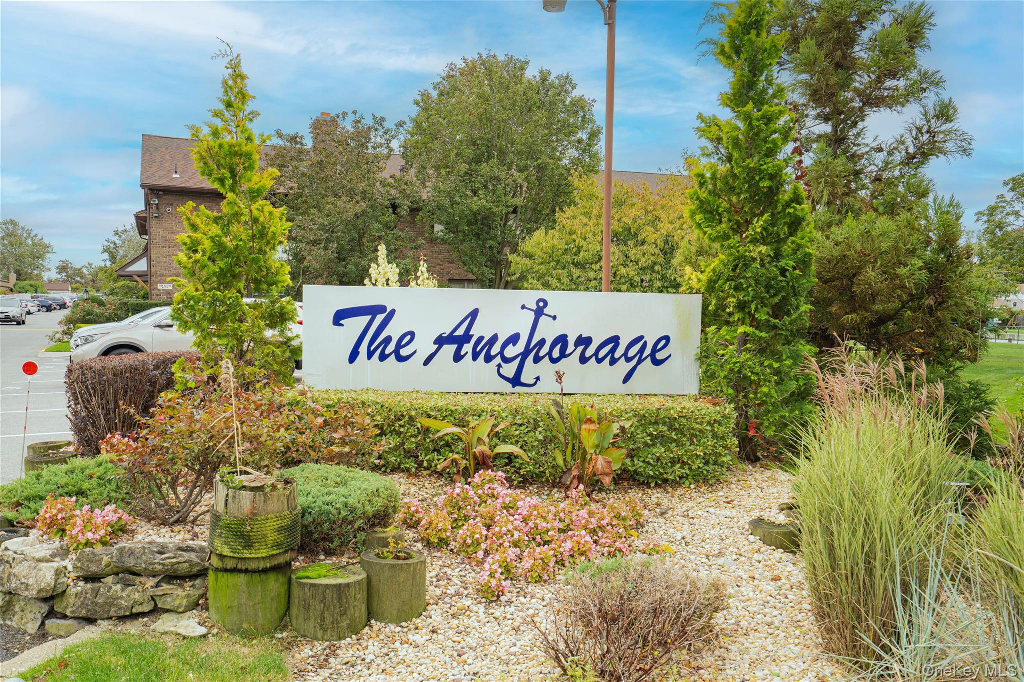 #3 photo, 211 Mariners Way, サフォーク郡 Copiague , NY 11726