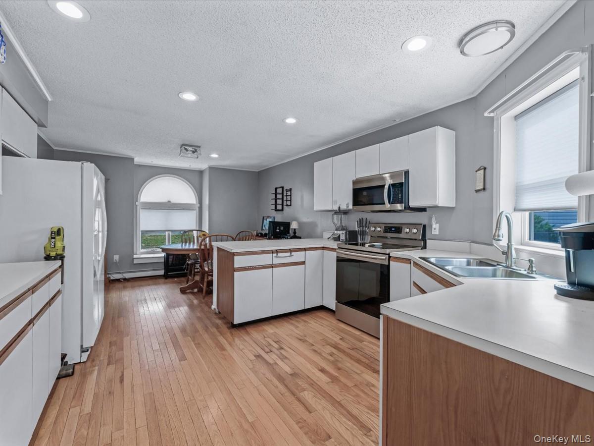 #6 photo, 2 Limetree Drive, サフォーク郡 Manorville , NY 11949