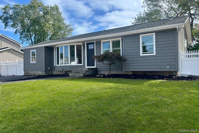 #1 photo, 91 Udalia Court, サフォーク郡 West Islip , NY 11795