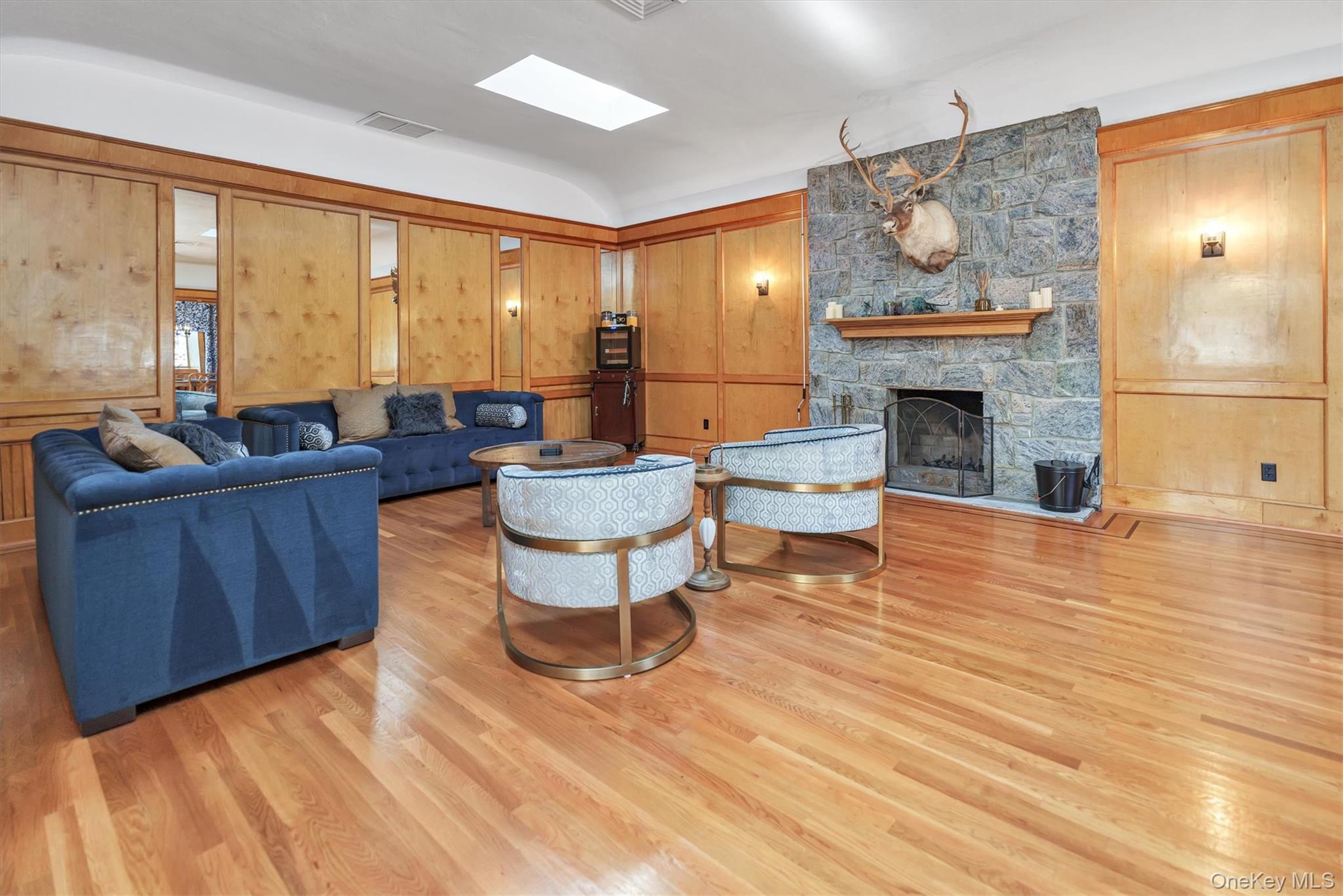 #13 photo, 117 Middlesex Avenue, サフォーク郡 Oakdale , NY 11769