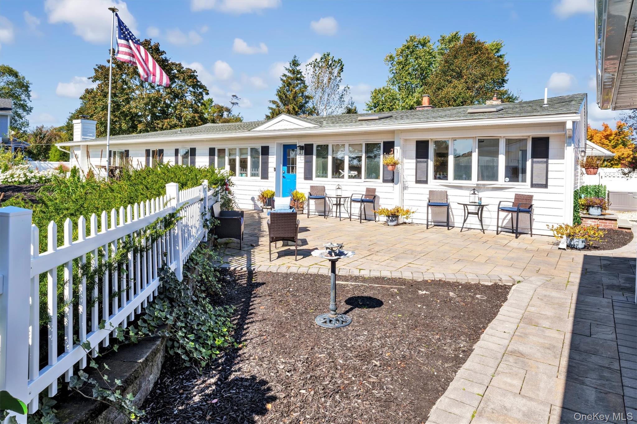 #2 photo, 117 Middlesex Avenue, サフォーク郡 Oakdale , NY 11769