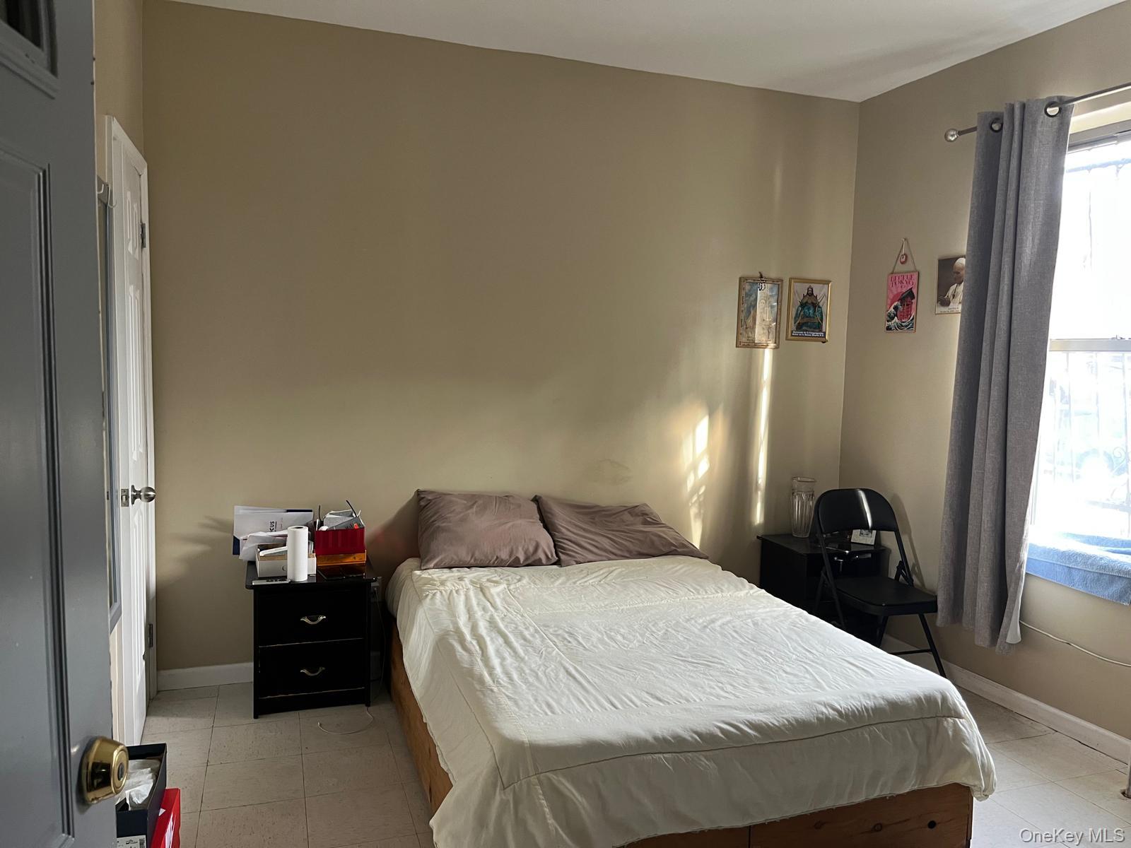 #7 photo, 4036 100th Street, Corona , NY 11368