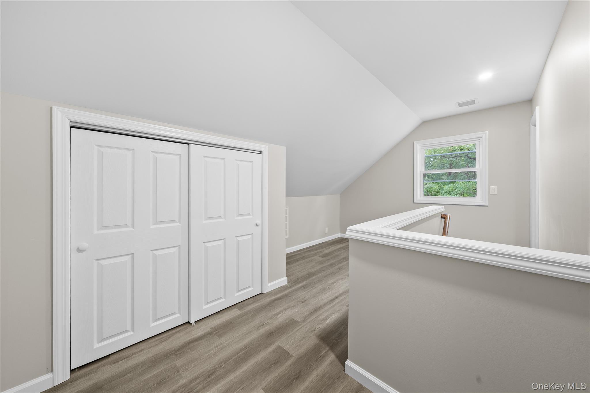 #16 photo, 78 Phelps Lane, サフォーク郡 North Babylon , NY 11703